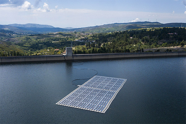 Bloomberg_Floating_Solar_600